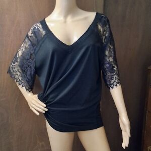 Women's black top lace sleeve